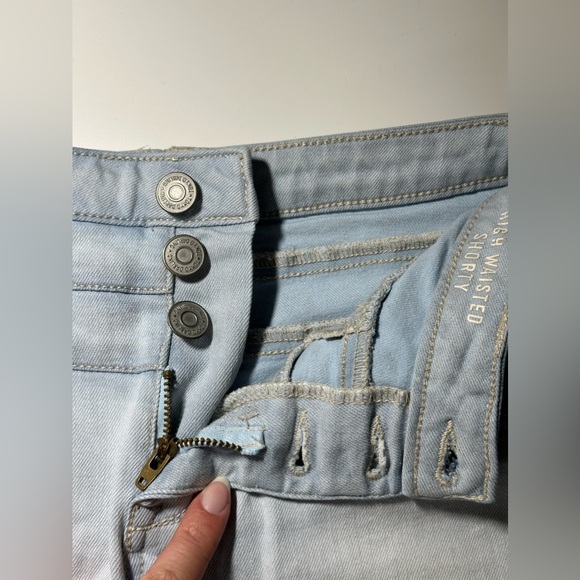 High waisted jean shorts - Picture 8 of 9